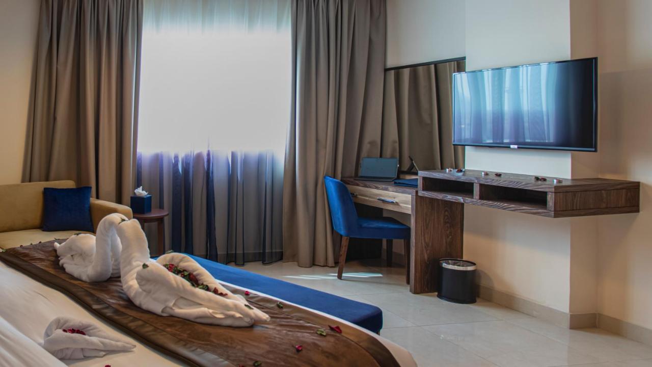Viola Hotel Apartments Sharjah Eksteriør billede