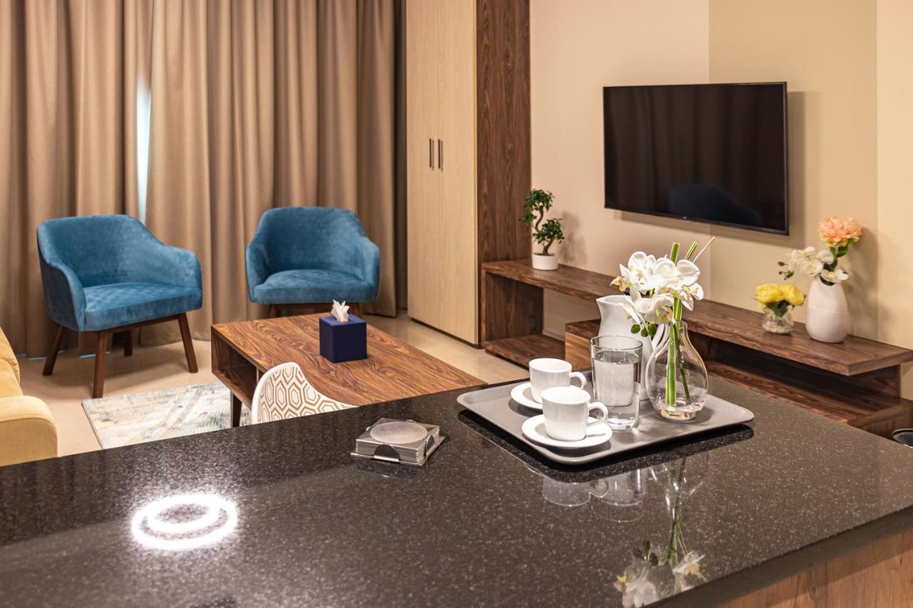 Viola Hotel Apartments Sharjah Eksteriør billede